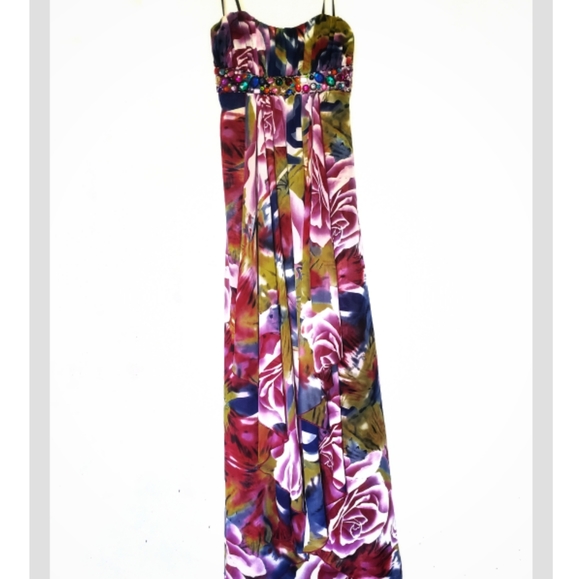 Roberta Bridal formal/party dress - Picture 2 of 6